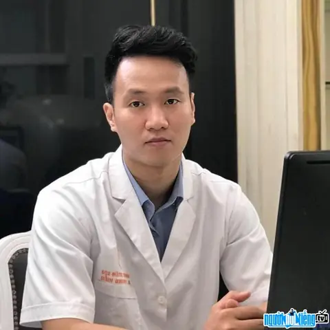 Bác Sĩ Lương Trung Hiếu Là Ai? Hồ Sơ, Sự Nghiệp Dr Hiếu Aesthetic & Thông Tin Phòng Khám Da Liễu Bác Sĩ Lương Trung Hiếu Là Ai? Hồ Sơ, Sự Nghiệp Dr Hiếu Aesthetic & Thông Tin Phòng Khám Da Liễu
