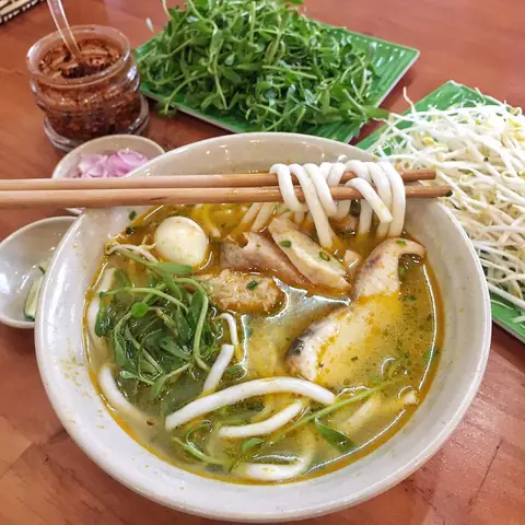 Khám Phá Top Quán Bánh Canh Bột Lọc Đà Lạt Ngon Chuẩn Vị Cho Du Khách Thưởng Thức Khám Phá Top Quán Bánh Canh Bột Lọc Đà Lạt Ngon Chuẩn Vị Cho Du Khách Thưởng Thức