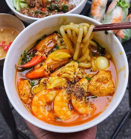 Khám Phá Top Quán Bánh Canh Cua Rời Huế Ngon Chuẩn Vị Dành Cho Du Khách Khám Phá Top Quán Bánh Canh Cua Rời Huế Ngon Chuẩn Vị Dành Cho Du Khách