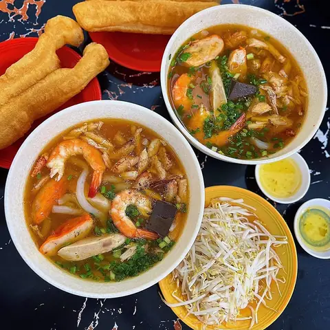 Khám Phá Top Quán Bánh Canh Cua Rời Huế Ngon Chuẩn Vị Dành Cho Du Khách Khám Phá Top Quán Bánh Canh Cua Rời Huế Ngon Chuẩn Vị Dành Cho Du Khách