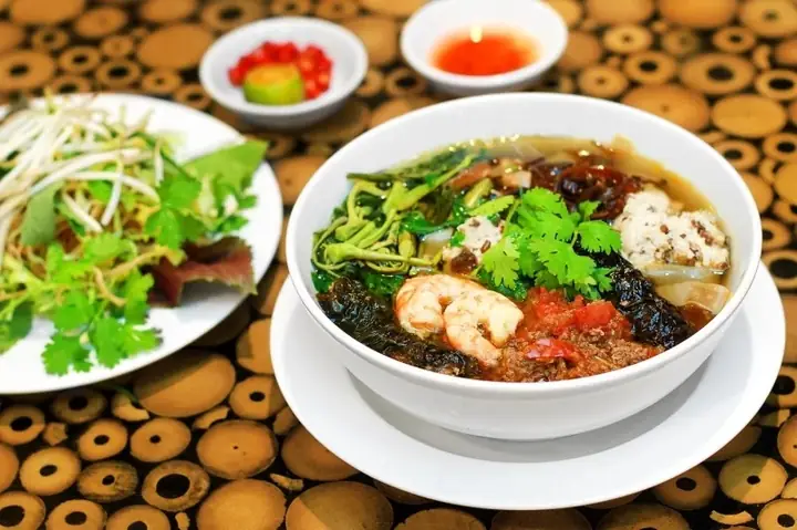 Tổng Hợp Top Quán Bánh Đa Cua Hải Phòng Ngon Dành Cho Người Đi Foodtour