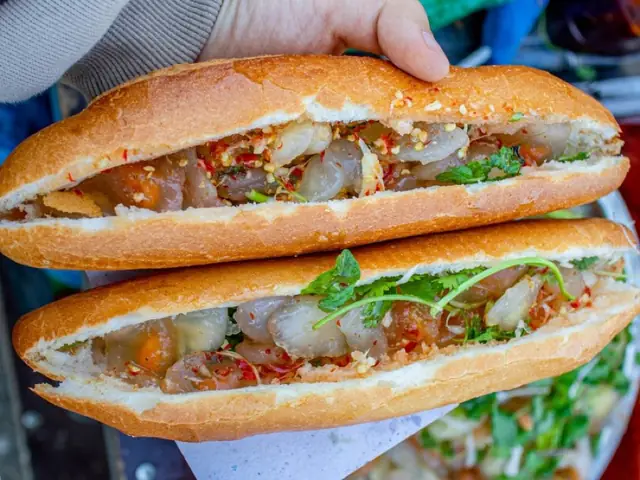 Gợi Ý 10 Địa Chỉ Bánh Mì Bột Lọc Đà Nẵng Ngon Chuẩn Vị Cho Thực Khách