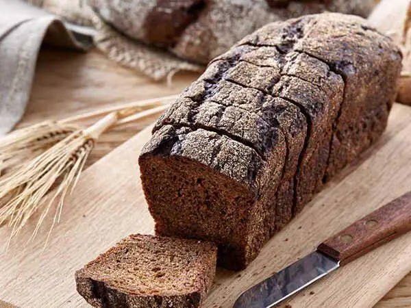 Khám Phá Bánh Mì Đen (bánh Mì Lúa Mạch) Làm Từ Gì Và Khác Gì Bánh Mì Trắng