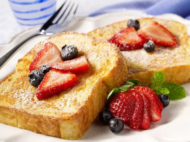 Cách Làm Bánh Mì Nướng Kiểu Pháp (french Toast) Cho Bữa Sáng Tại Nhà Cách Làm Bánh Mì Nướng Kiểu Pháp (french Toast) Cho Bữa Sáng Tại Nhà