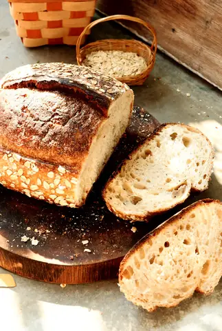 Giải Thích Bánh Mì Sourdough Là Gì Và Tại Sao Nó Khác Bánh Mì Thường