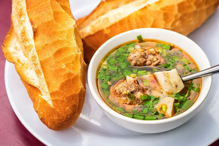 Review Top 5 Quán Bánh Mì Xá Xíu Đà Lạt Ngon, Giá Rẻ Dành Cho Du Khách Review Top 5 Quán Bánh Mì Xá Xíu Đà Lạt Ngon, Giá Rẻ Dành Cho Du Khách