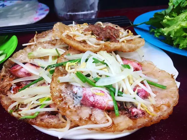 Gợi Ý Top Quán Bánh Xèo Mực Nha Trang Ngon Giòn Rụm Cho Du Khách Gợi Ý Top Quán Bánh Xèo Mực Nha Trang Ngon Giòn Rụm Cho Du Khách