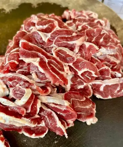 Phân Biệt Bắp Hoa Và Lõi Rùa Bò: Vị Trí, Đặc Điểm Và Cách Chọn Phần Thịt Bò Hiếm