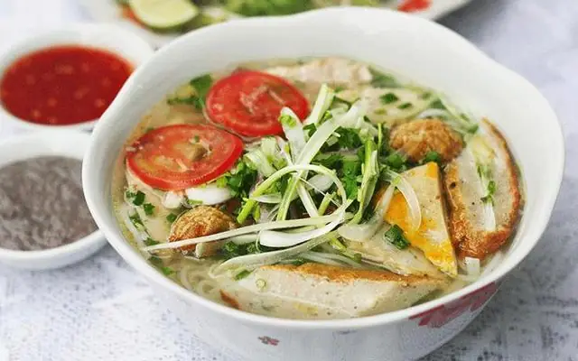 Khám Phá Bún Chả Cá Nha Trang Năm Tỉnh: Địa Chỉ Quán Và Hương Vị Tại Tp. Hcm