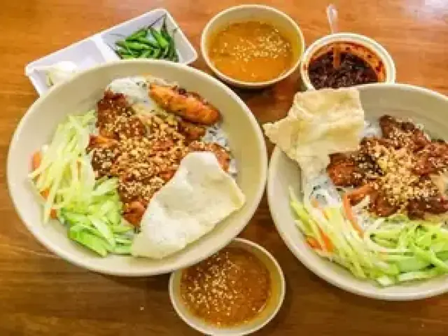 Gợi Ý Những Quán Bún Chả Giò Ngon Ở Đâu Đáng Thử Tại Sài Gòn Và Các Thành Phố Lớn