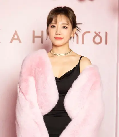 Tổng Hợp Hồ Sơ Ca Sĩ Hari Won: Tiểu Sử, Sự Nghiệp, Gia Đình Và Những Bài Hát Hay Nhất Tổng Hợp Hồ Sơ Ca Sĩ Hari Won: Tiểu Sử, Sự Nghiệp, Gia Đình Và Những Bài Hát Hay Nhất