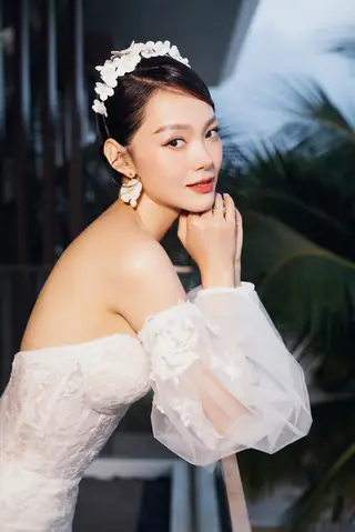 Ca Sĩ Minh Hằng: Tiểu Sử, Sự Nghiệp, Top Bài Hát Hay Và Đời Tư Gia Đình Mới Nhất