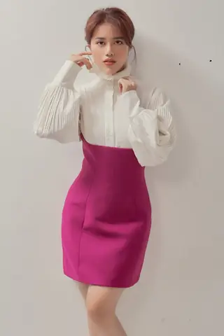 Tiểu Sử Ca Sĩ Phùng Khánh Linh: Tuổi, Nghề Nghiệp, Những Bài Hát Hay & Hành Trình Âm Nhạc Tiểu Sử Ca Sĩ Phùng Khánh Linh: Tuổi, Nghề Nghiệp, Những Bài Hát Hay & Hành Trình Âm Nhạc