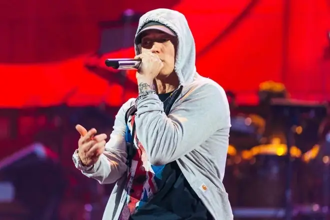 Eminem (marshall Bruce Mathers Iii): Tiểu Sử, Sự Nghiệp & Những Tác Phẩm Đánh Dấu "ông Hoàng Rap"