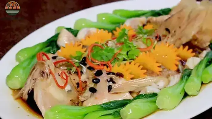 Cách Làm Cá Tai Tượng Hấp Hồng Kông Chuẩn Vị Tại Nhà Cho Người Mới Nấu
