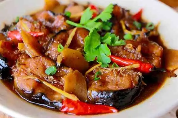 Cách Làm Cá Trê Kho Riềng Mẻ Chuẩn Vị Bắc Bộ – Hướng Dẫn Chi Tiết Cách Làm Cá Trê Kho Riềng Mẻ Chuẩn Vị Bắc Bộ – Hướng Dẫn Chi Tiết