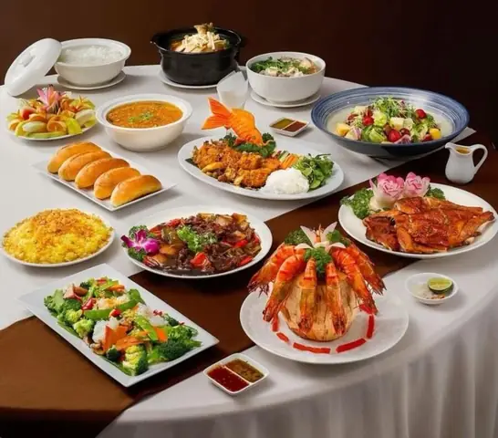 Gợi Ý Các Món Chính Trong Bữa Tiệc Từ Thực Đơn Đãi Tiệc Phổ Biến Cho Gia Đình Và Công Ty