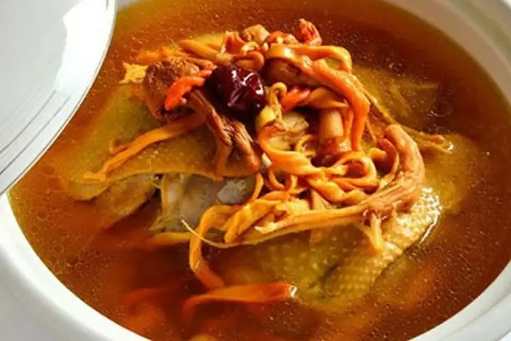Hướng Dẫn Chi Tiết Cách Chế Biến Đông Trùng Hạ Thảo Tươi, Khô Và Nguyên Con Hiệu Quả