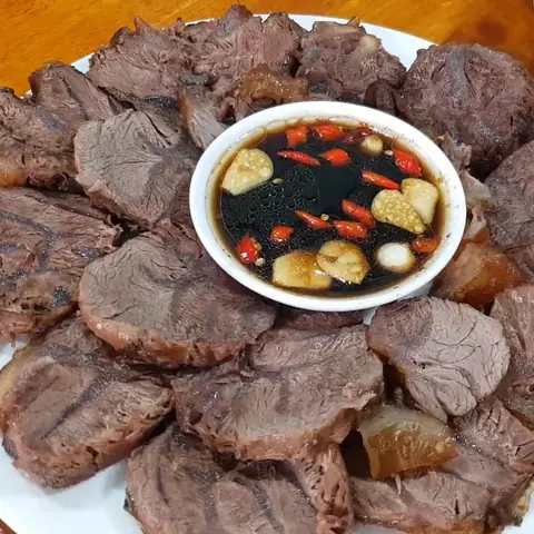 Cách Hầm Bắp Bò Mau Mềm: Bí Quyết Nấu Nhừ Không Cần Nồi Áp Suất Cho Bữa Cơm Gia Đình Cách Hầm Bắp Bò Mau Mềm: Bí Quyết Nấu Nhừ Không Cần Nồi Áp Suất Cho Bữa Cơm Gia Đình