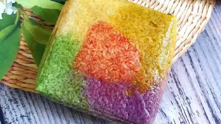 Hướng Dẫn Chi Tiết Cách Làm Bánh Chưng Ngày Tết Dẻo Xanh Truyền Thống Tại Nhà Hướng Dẫn Chi Tiết Cách Làm Bánh Chưng Ngày Tết Dẻo Xanh Truyền Thống Tại Nhà