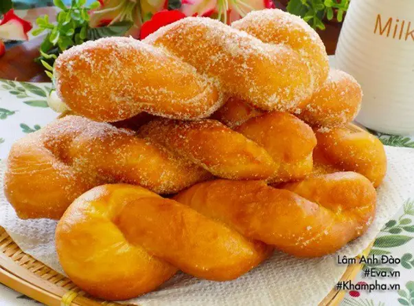 Hướng Dẫn Chi Tiết Cách Làm Bánh Quẩy Ngọt Mềm Tại Nhà Chuẩn Vị Hướng Dẫn Chi Tiết Cách Làm Bánh Quẩy Ngọt Mềm Tại Nhà Chuẩn Vị