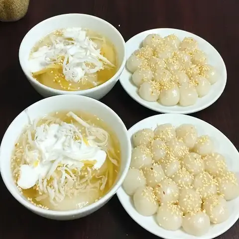 Hướng Dẫn Cách Làm Bánh Trôi Bánh Chay Đơn Giản, Đẹp Mắt Cho Gia Đình Ngày Tết Hàn Thực Hướng Dẫn Cách Làm Bánh Trôi Bánh Chay Đơn Giản, Đẹp Mắt Cho Gia Đình Ngày Tết Hàn Thực