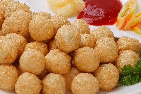 Cách Làm Cá Viên Chiên Bằng Bột Mì Giòn Dai Tại Nhà Cho Người Mới Bắt Đầu