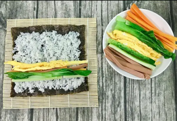 Hướng Dẫn Cách Làm Cơm Cuộn Hàn Quốc (kimbap) Đơn Giản Tại Nhà Hướng Dẫn Cách Làm Cơm Cuộn Hàn Quốc (kimbap) Đơn Giản Tại Nhà