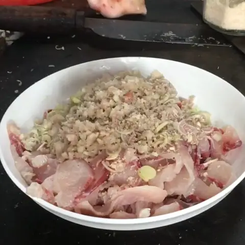 Cách Làm Gỏi Cá Trắm Ngon Chuẩn Vị Không Tanh Tại Nhà Cách Làm Gỏi Cá Trắm Ngon Chuẩn Vị Không Tanh Tại Nhà