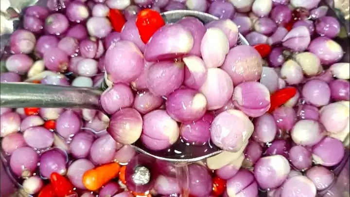 Cách Làm Hành Chua Ngọt Quảng Nam Giòn Không Hăng Chuẩn Vị