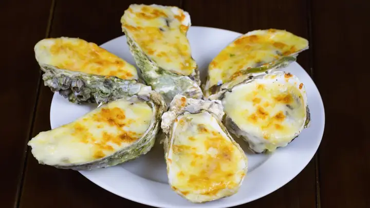 Cách Làm Hàu Sốt Phô Mai Nướng Béo Ngậy Chuẩn Vị Tại Nhà