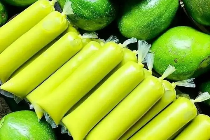 Cách Làm Kem Bơ Túi Dẻo Mềm Béo Ngậy Không Dăm Đá Tại Nhà
