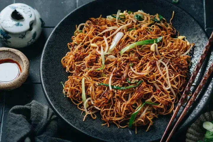 Cách Làm Mì Xào Không Bị Khô Mềm Dai Cho Người Nấu Tại Nhà Cách Làm Mì Xào Không Bị Khô Mềm Dai Cho Người Nấu Tại Nhà
