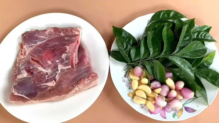 Hướng Dẫn Cách Làm Món Thịt Dê Chao Dầu Thơm Ngon Tại Nhà Hướng Dẫn Cách Làm Món Thịt Dê Chao Dầu Thơm Ngon Tại Nhà