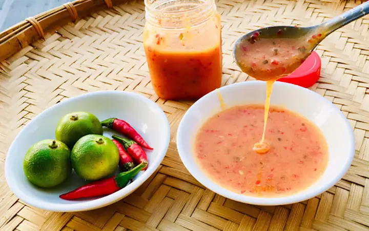 Hướng Dẫn Chi Tiết Cách Làm Muối Ớt Đỏ Chấm Hải Sản Thơm Ngon Tại Nhà Hướng Dẫn Chi Tiết Cách Làm Muối Ớt Đỏ Chấm Hải Sản Thơm Ngon Tại Nhà