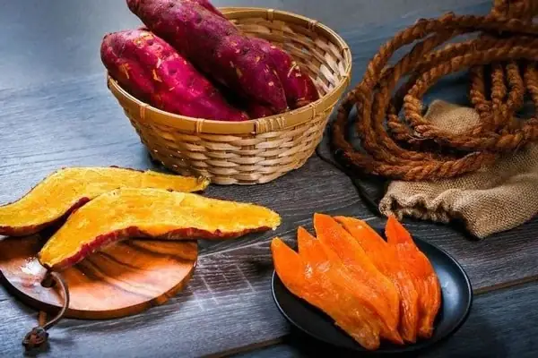 Cách Làm Mứt Khoai Mỡ Dai Ngon Chuẩn Vị Tại Nhà Cho Ngày Tết
