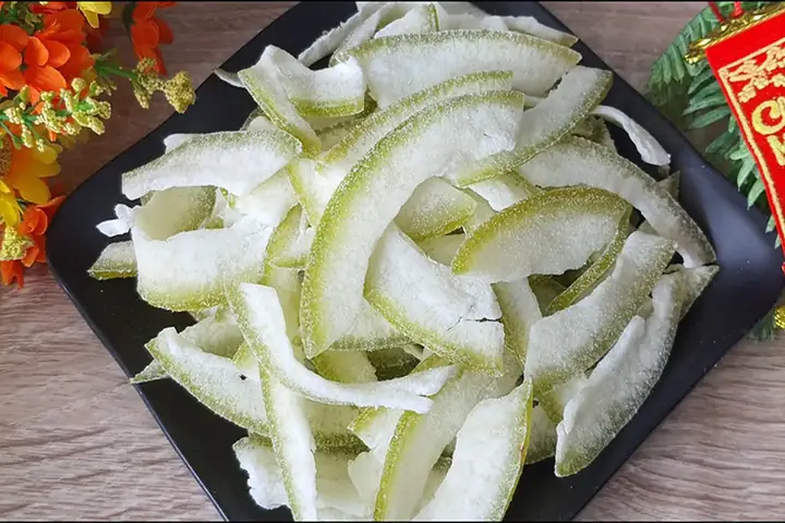 Hướng Dẫn Cách Làm Mứt Vỏ Bưởi Không Cần Phèn Chua Giòn Ngon Tại Nhà