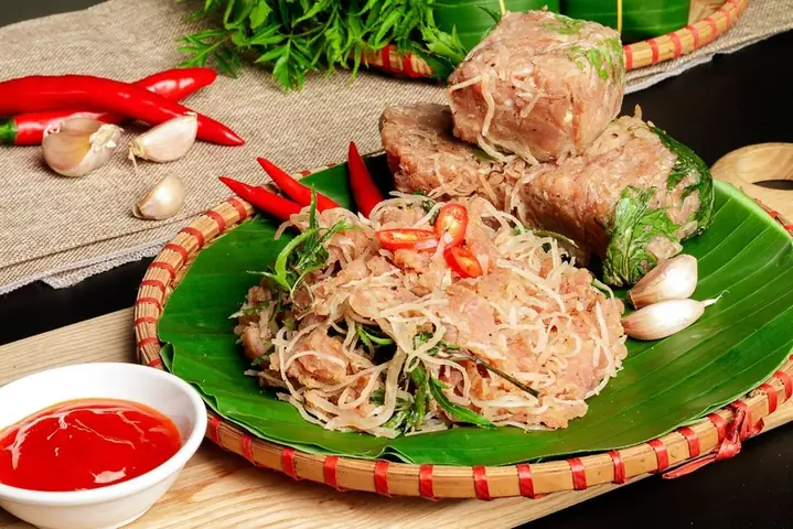 Cách Làm Nem Bì Thính Tại Nhà Đơn Giản Cho Người Mới Bắt Đầu Cách Làm Nem Bì Thính Tại Nhà Đơn Giản Cho Người Mới Bắt Đầu
