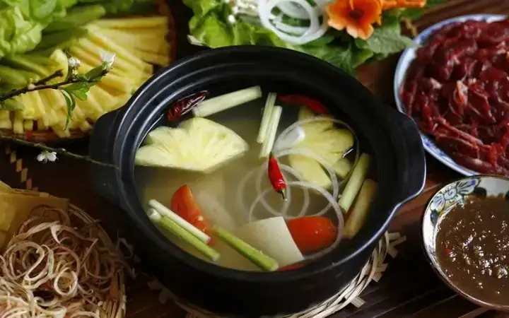 Hướng Dẫn Chi Tiết Các Cách Làm Nước Chấm Lẩu Bò Tại Nhà Chuẩn Vị Hướng Dẫn Chi Tiết Các Cách Làm Nước Chấm Lẩu Bò Tại Nhà Chuẩn Vị
