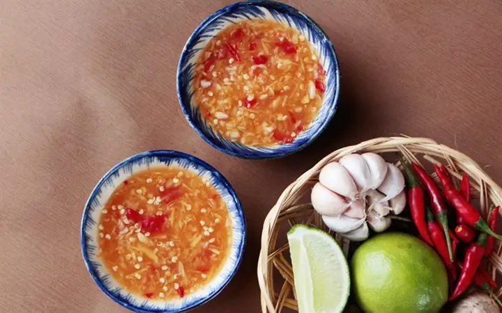 Cách Làm Nước Mắm Chua Ngọt Chấm Hải Sản Chuẩn Vị Tại Nhà Cách Làm Nước Mắm Chua Ngọt Chấm Hải Sản Chuẩn Vị Tại Nhà