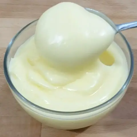 Hướng Dẫn Cách Làm Nước Sốt Mayonnaise Bánh Mì Tại Nhà Chuẩn Vị