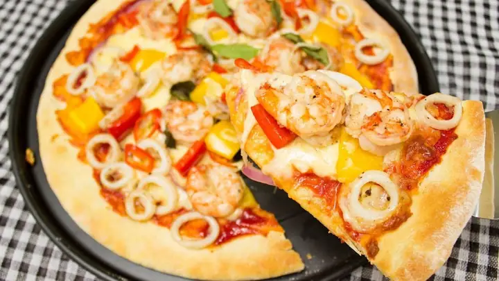 Hướng Dẫn Làm Pizza Hải Sản Tại Nhà Bằng Lò Nướng, Nồi Chiên Không Dầu Và Chảo Chống Dính Hướng Dẫn Làm Pizza Hải Sản Tại Nhà Bằng Lò Nướng, Nồi Chiên Không Dầu Và Chảo Chống Dính