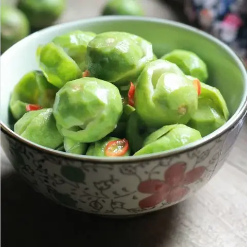 Cách Làm Sấu Ngâm Chua Ngọt Giòn Ngon Tại Nhà Không Nổi Váng Để Được Lâu Cách Làm Sấu Ngâm Chua Ngọt Giòn Ngon Tại Nhà Không Nổi Váng Để Được Lâu