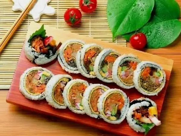 Hướng Dẫn Cách Làm Sushi Không Cần Rong Biển Đơn Giản Tại Nhà Cho Người Mới Bắt Đầu Hướng Dẫn Cách Làm Sushi Không Cần Rong Biển Đơn Giản Tại Nhà Cho Người Mới Bắt Đầu