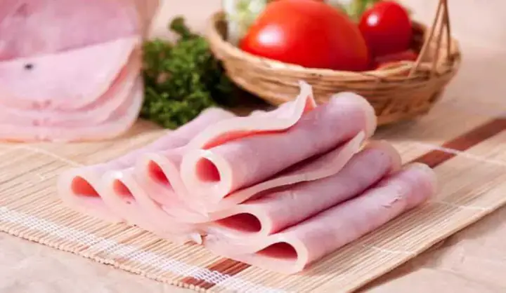 Cách Làm Thịt Nguội Da Heo Tại Nhà Dai Giòn Chuẩn Vị Ngày Tết