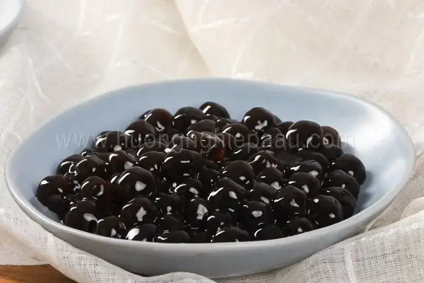 Hướng Dẫn Chi Tiết Cách Làm Trân Châu Đường Đen Bằng Bột Năng Tại Nhà Đơn Giản