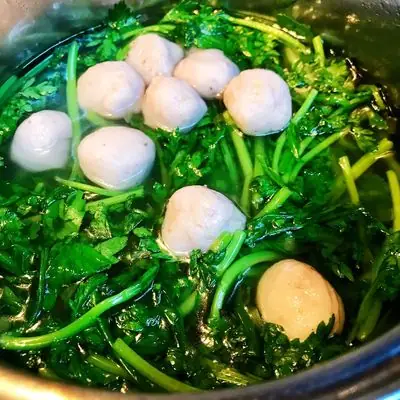Hướng Dẫn Cách Lặt Rau Tần Ô (cải Cúc) Đúng Chuẩn Cho Người Vụng Về Hướng Dẫn Cách Lặt Rau Tần Ô (cải Cúc) Đúng Chuẩn Cho Người Vụng Về