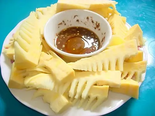 Hướng Dẫn Cách Luộc Măng Tươi Không Bị Đắng Và Khử Độc Cho Bếp Ăn Gia Đình Từ Nguyên Liệu Quen Thuộc