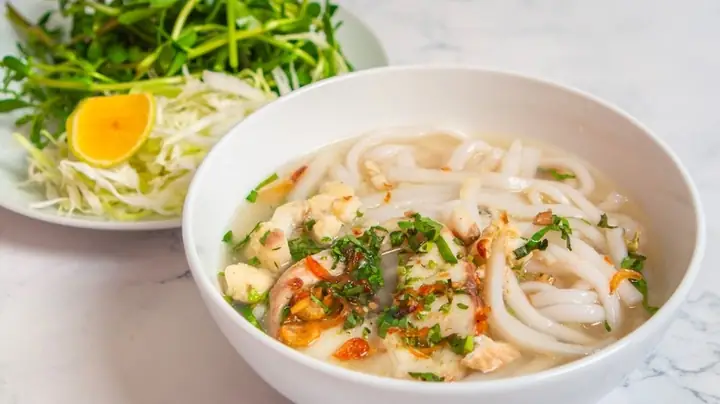Hướng Dẫn Nấu Bánh Canh Bột Gạo Khô Tại Nhà Từ A Đến Z Cho Người Mới Bắt Đầu