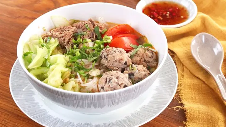 Hướng Dẫn Cách Nấu Bún Mọc Dọc Mùng Thanh Mát Giải Nhiệt Tại Nhà